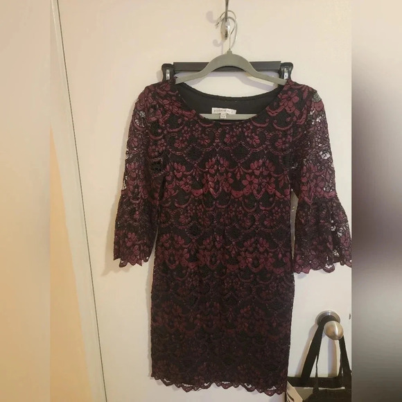 Robbie Bee Mini Dress Medium perfect for holidays holiday dress - Picture 1 of 3